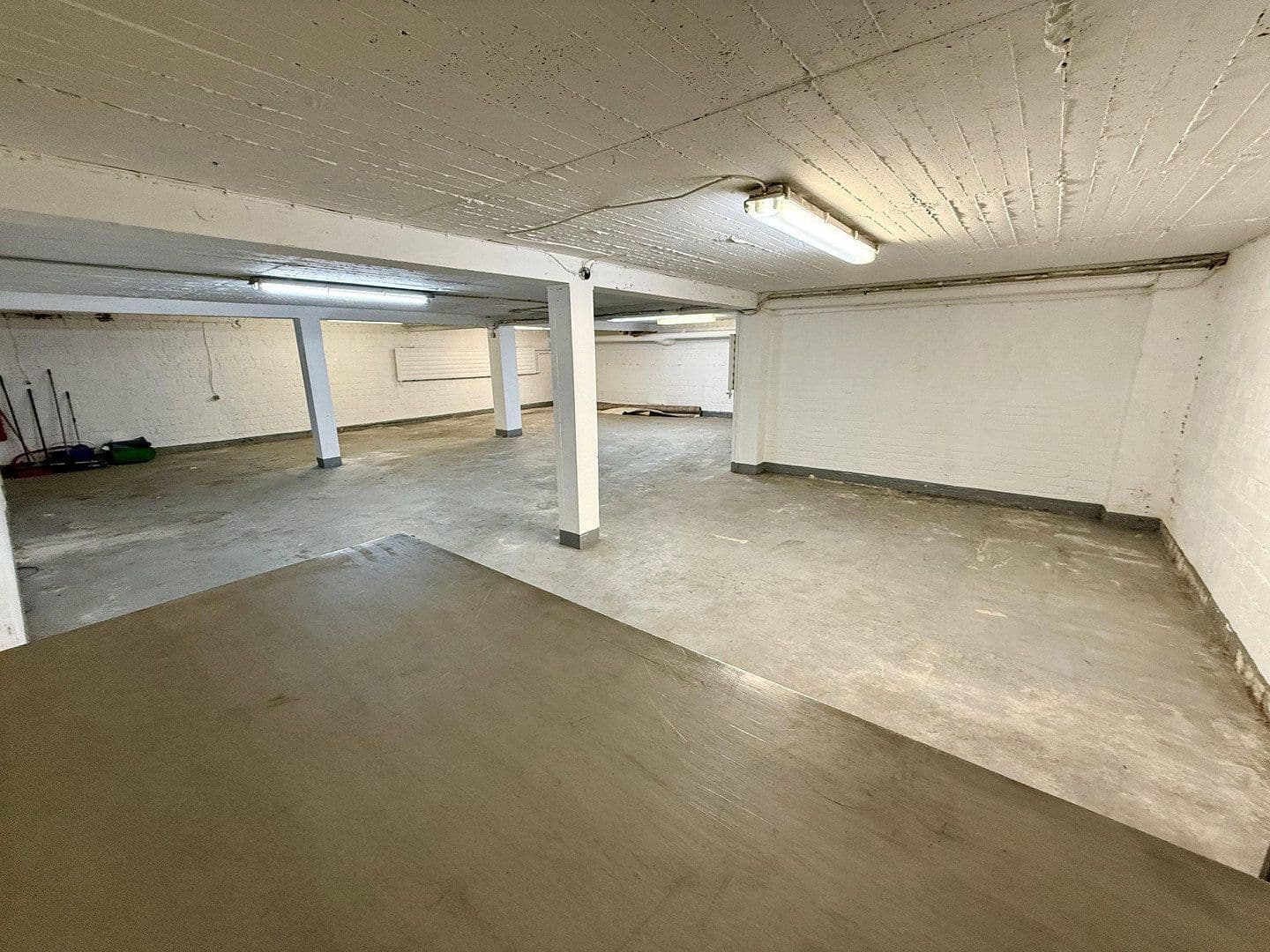 Prenájom nebytového priestoru 573 m², Gladbecker Straße 246-248, Bottrop, Severné Porýnie - Westfálsko Prenájom nebytového priestoru 573 m², Gladbecker Straße 246-248, Bottrop, Severné Porýnie - Westfálsko