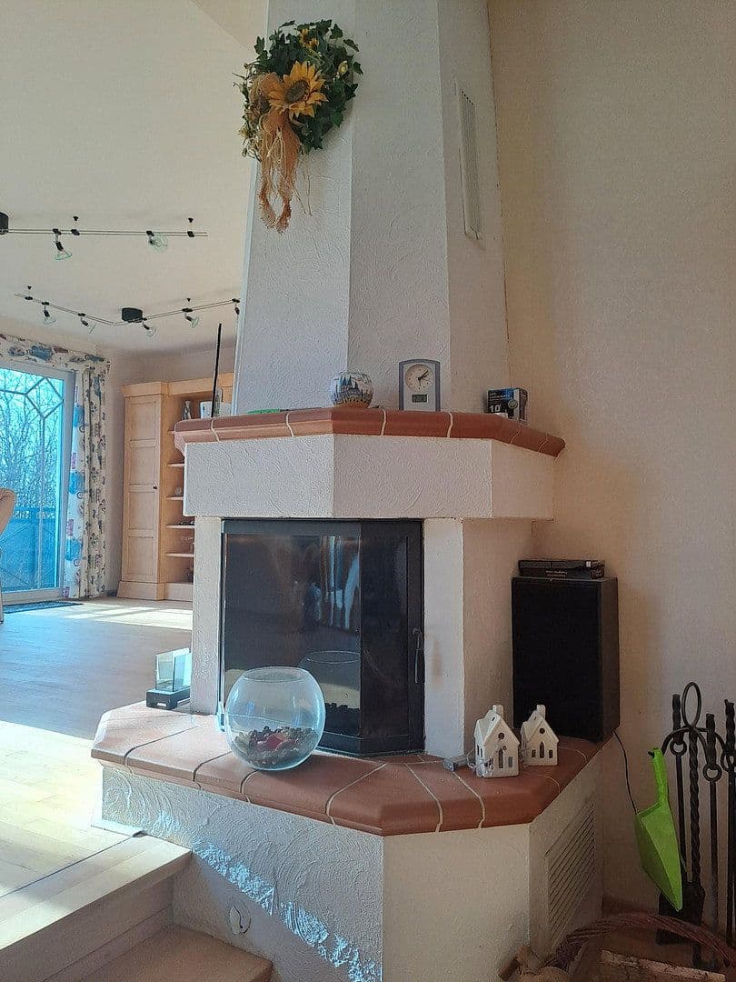 Predaj domu 158 m², pozemok 846 m², Lohmar, Severné Porýnie - Westfálsko Predaj domu 158 m², pozemok 846 m², Lohmar, Severné Porýnie - Westfálsko