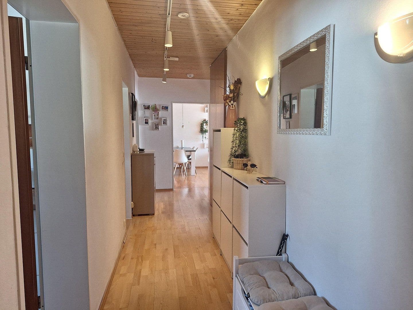 Predaj bytu 3-izbový 79 m², Eglharting, Bavorsko Predaj bytu 3-izbový 79 m², Eglharting, Bavorsko