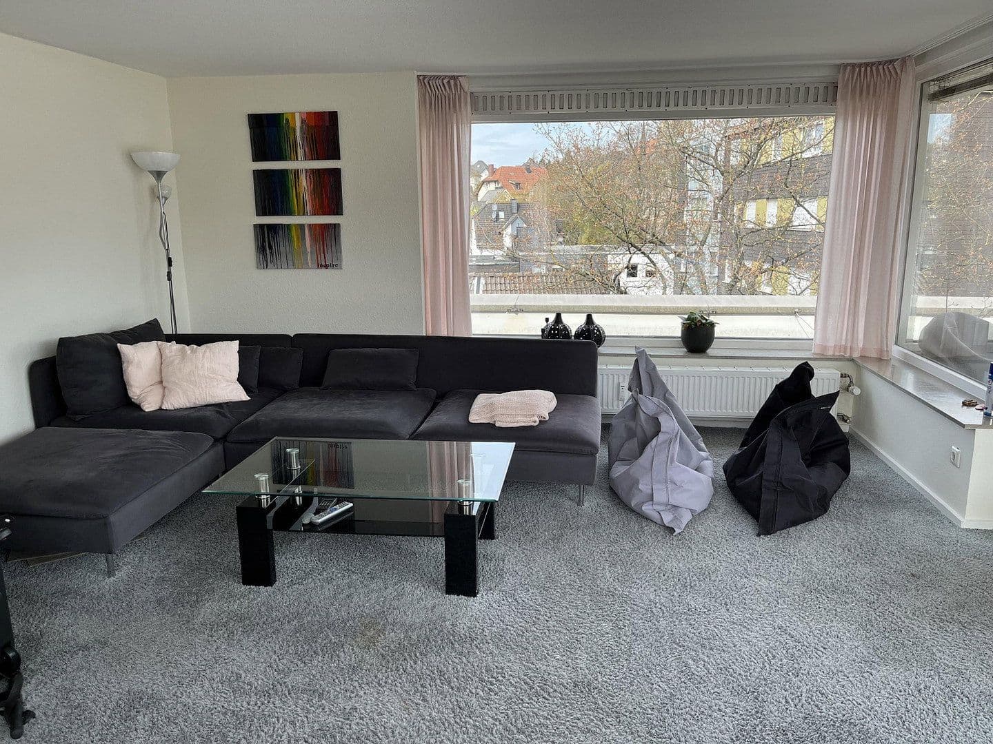 Prenájom bytu 6-izbový 216 m², Siegen, Severné Porýnie - Westfálsko Prenájom bytu 6-izbový 216 m², Siegen, Severné Porýnie - Westfálsko