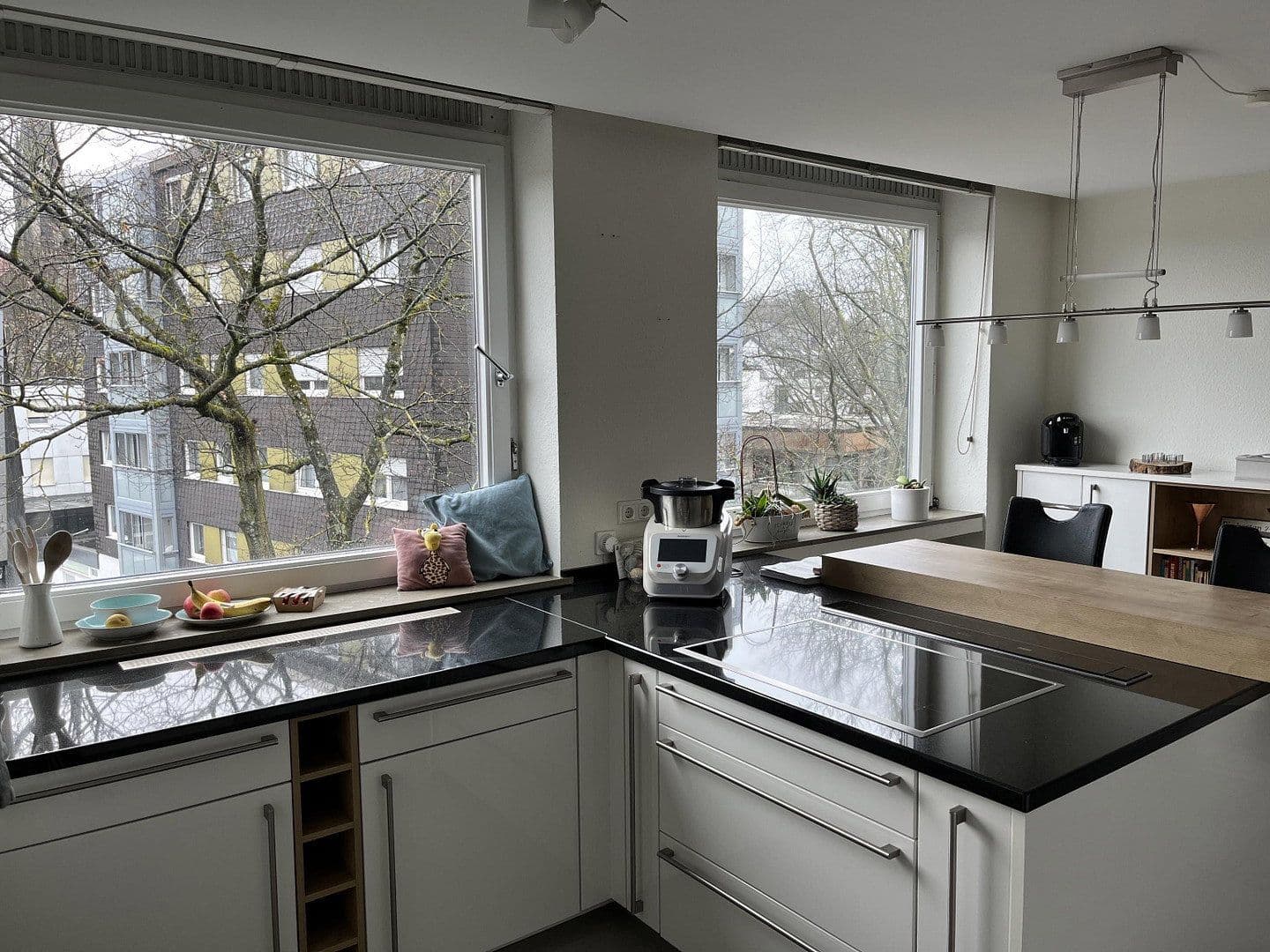 Prenájom bytu 6-izbový 216 m², Siegen, Severné Porýnie - Westfálsko Prenájom bytu 6-izbový 216 m², Siegen, Severné Porýnie - Westfálsko