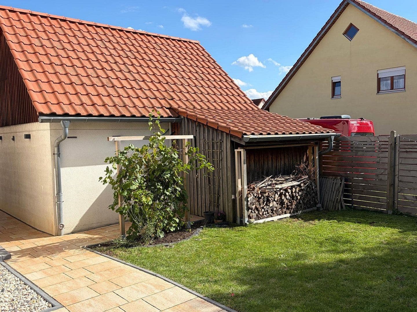 Predaj domu 116 m², pozemok 257 m², Radebeul, Sasko Predaj domu 116 m², pozemok 257 m², Radebeul, Sasko