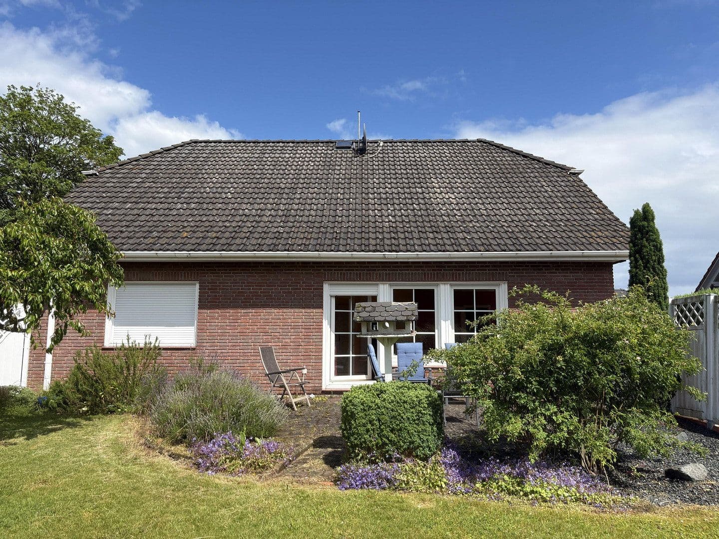 Predaj domu 170 m², pozemok 800 m², Coppenbrügge, Dolné Sasko Predaj domu 170 m², pozemok 800 m², Coppenbrügge, Dolné Sasko