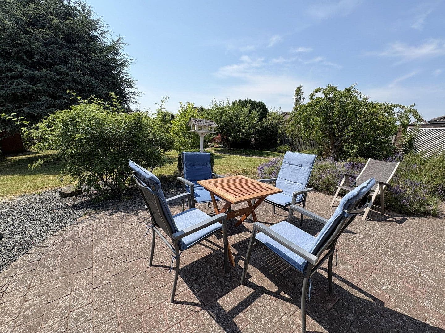Predaj domu 170 m², pozemok 800 m², Coppenbrügge, Dolné Sasko Predaj domu 170 m², pozemok 800 m², Coppenbrügge, Dolné Sasko