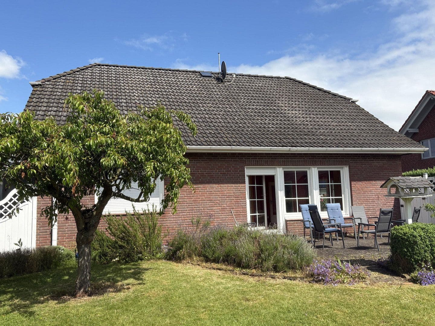 Predaj domu 170 m², pozemok 800 m², Coppenbrügge, Dolné Sasko Predaj domu 170 m², pozemok 800 m², Coppenbrügge, Dolné Sasko