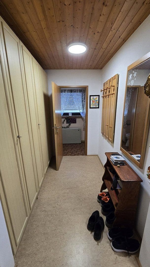 Predaj domu 230 m², pozemok 973 m², Dellfeld, Porýnie-Falcko Predaj domu 230 m², pozemok 973 m², Dellfeld, Porýnie-Falcko