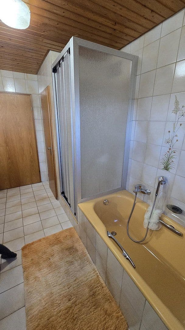 Predaj domu 230 m², pozemok 973 m², Dellfeld, Porýnie-Falcko Predaj domu 230 m², pozemok 973 m², Dellfeld, Porýnie-Falcko