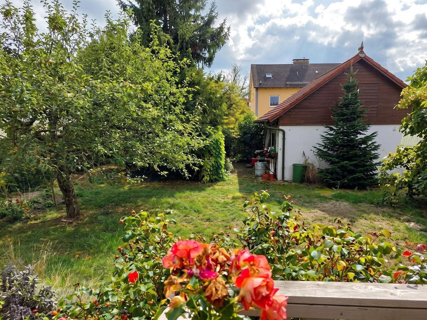 Predaj domu 175 m², pozemok 668 m², Lindenmahdstraße 20, Stadtbergen, Bavorsko Predaj domu 175 m², pozemok 668 m², Lindenmahdstraße 20, Stadtbergen, Bavorsko