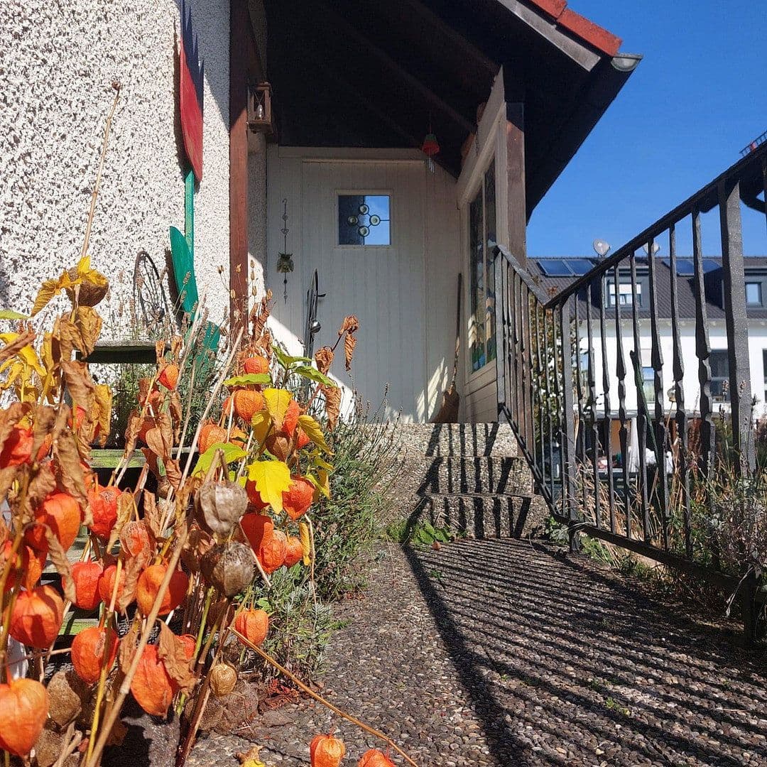 Predaj domu 175 m², pozemok 668 m², Lindenmahdstraße 20, Stadtbergen, Bavorsko Predaj domu 175 m², pozemok 668 m², Lindenmahdstraße 20, Stadtbergen, Bavorsko