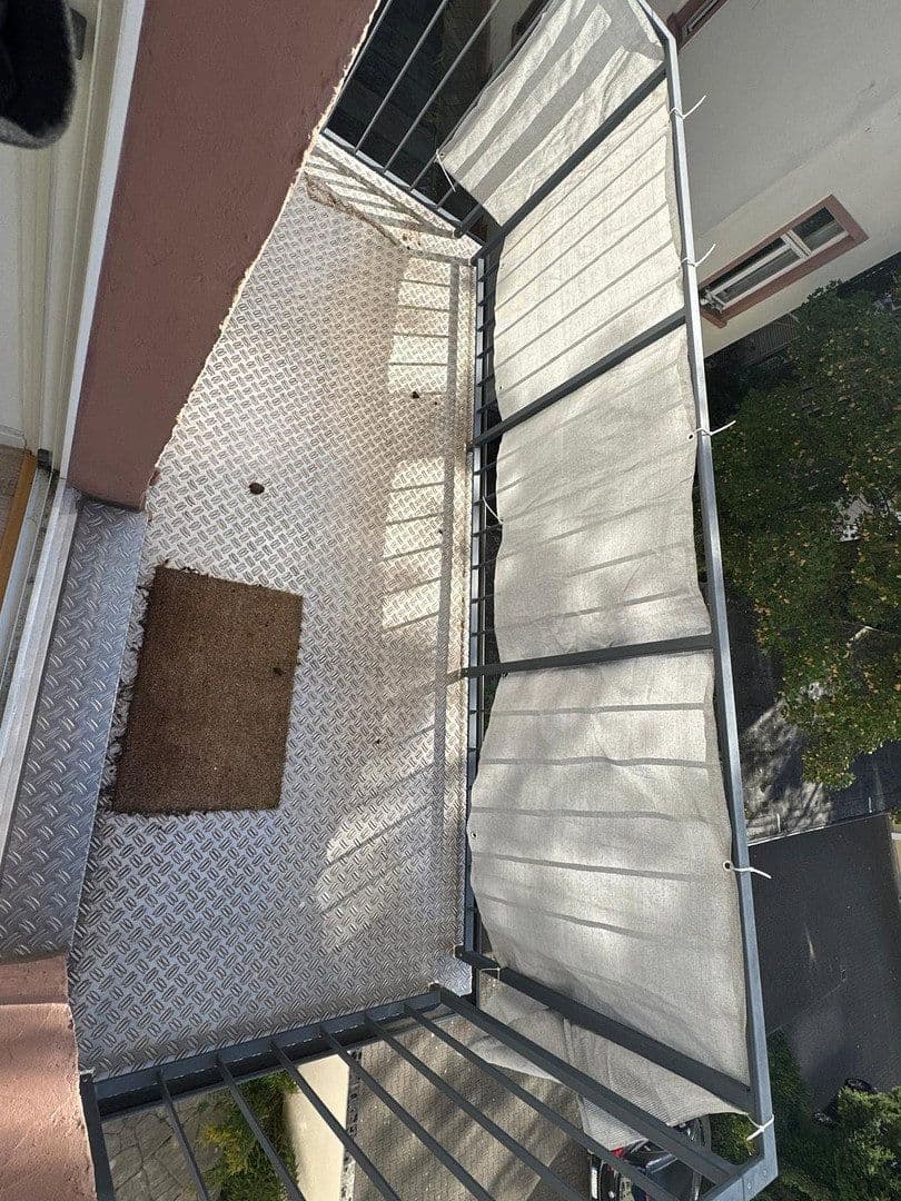 Prenájom bytu 3-izbový 63 m², Frankfurt, Hesensko Prenájom bytu 3-izbový 63 m², Frankfurt, Hesensko