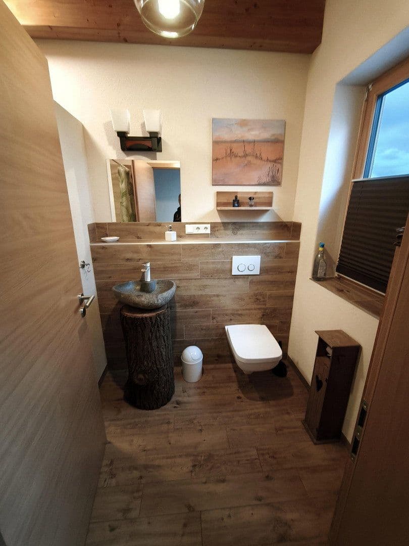 Predaj domu 178 m², pozemok 568 m², Gansstücke 6, Kriegsfeld, Porýnie-Falcko Predaj domu 178 m², pozemok 568 m², Gansstücke 6, Kriegsfeld, Porýnie-Falcko