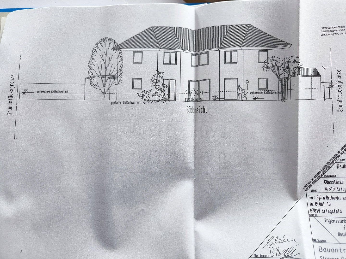 Predaj domu 178 m², pozemok 568 m², Gansstücke 6, Kriegsfeld, Porýnie-Falcko Predaj domu 178 m², pozemok 568 m², Gansstücke 6, Kriegsfeld, Porýnie-Falcko