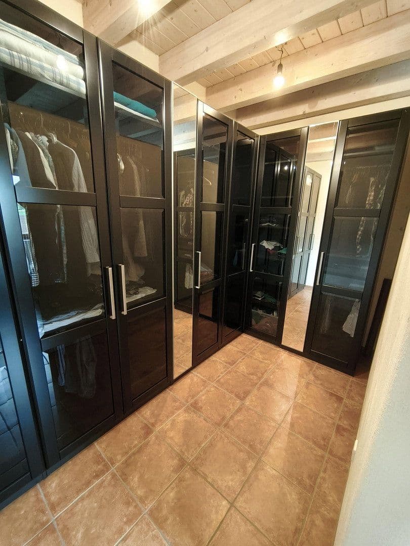 Predaj domu 178 m², pozemok 568 m², Gansstücke 6, Kriegsfeld, Porýnie-Falcko Predaj domu 178 m², pozemok 568 m², Gansstücke 6, Kriegsfeld, Porýnie-Falcko