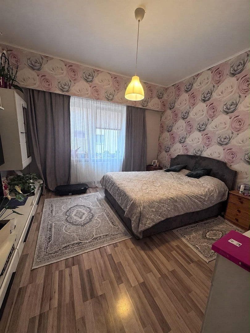 Prenájom bytu 3-izbový 75 m², Vinckestr 21, Hagen, Severné Porýnie - Westfálsko Prenájom bytu 3-izbový 75 m², Vinckestr 21, Hagen, Severné Porýnie - Westfálsko