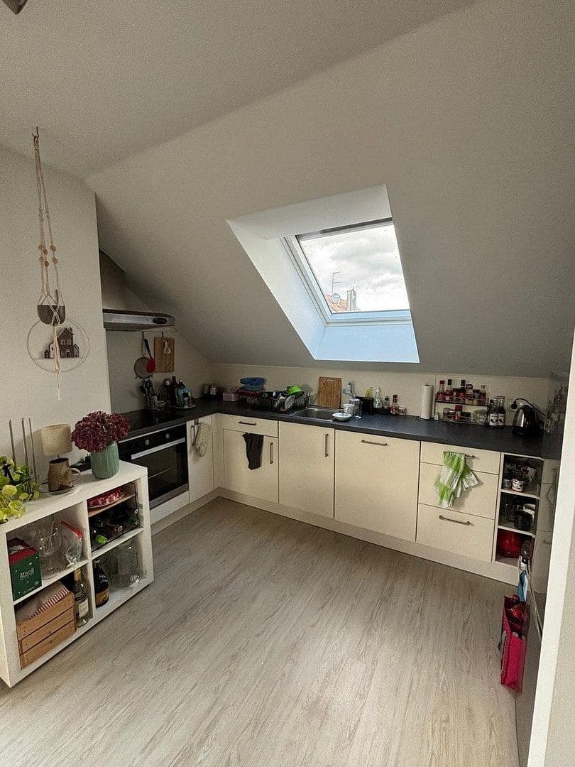 Prenájom bytu 2-izbový 60 m², Faust-Von-Stromberg-Str. 44, Erlangen, Bavorsko Prenájom bytu 2-izbový 60 m², Faust-Von-Stromberg-Str. 44, Erlangen, Bavorsko