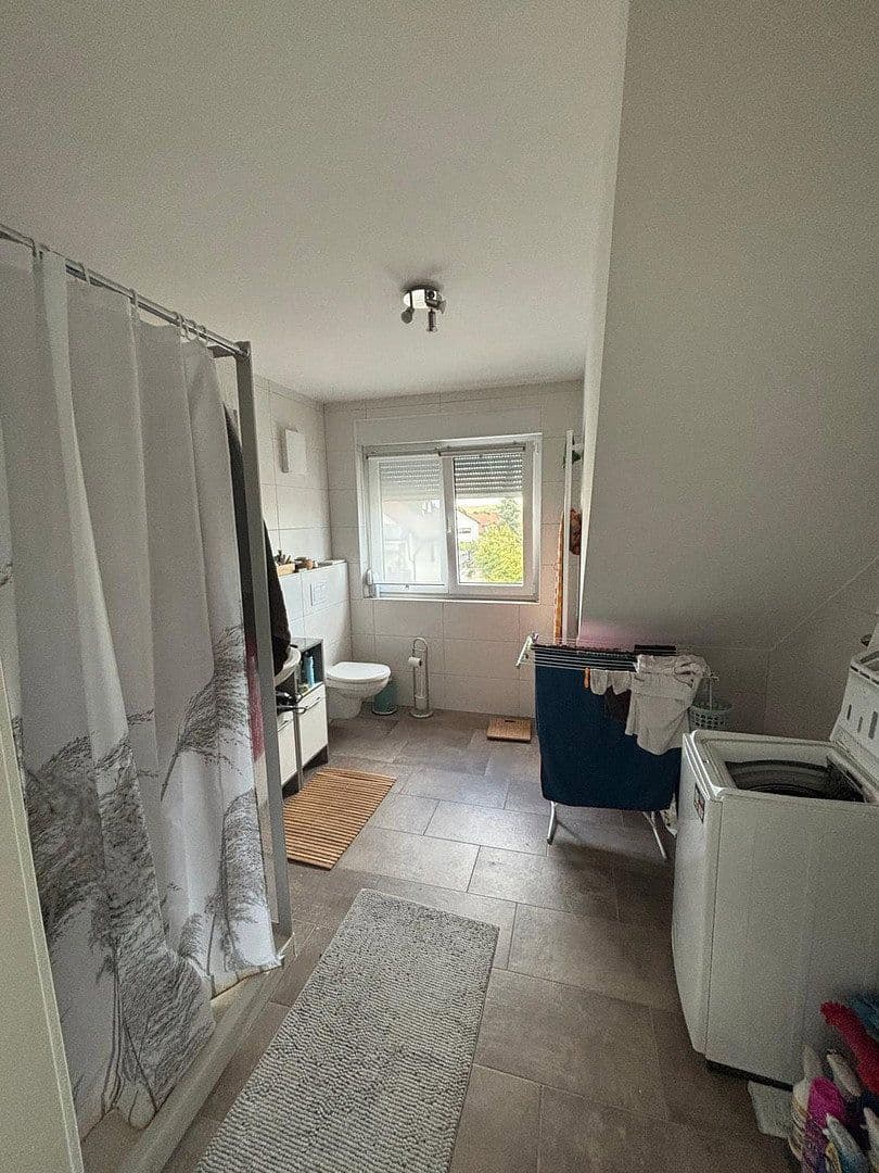 Prenájom bytu 2-izbový 60 m², Faust-Von-Stromberg-Str. 44, Erlangen, Bavorsko Prenájom bytu 2-izbový 60 m², Faust-Von-Stromberg-Str. 44, Erlangen, Bavorsko