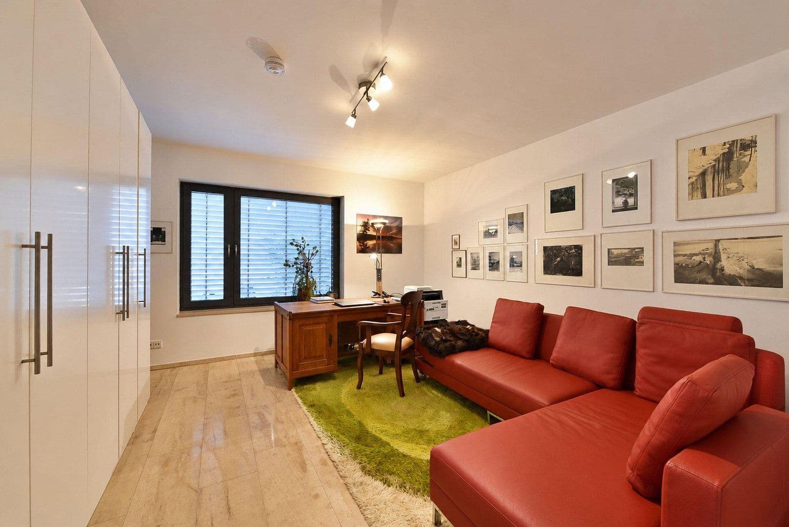 Predaj bytu 3-izbový 168 m², Ulm, Bádensko-Wurttembersko Predaj bytu 3-izbový 168 m², Ulm, Bádensko-Wurttembersko