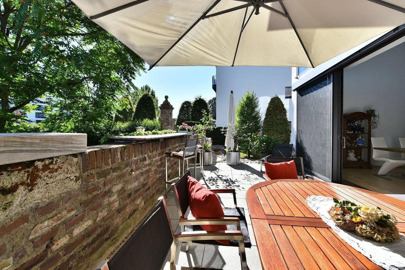 Predaj bytu 3-izbový 168 m², Ulm, Bádensko-Wurttembersko Predaj bytu 3-izbový 168 m², Ulm, Bádensko-Wurttembersko