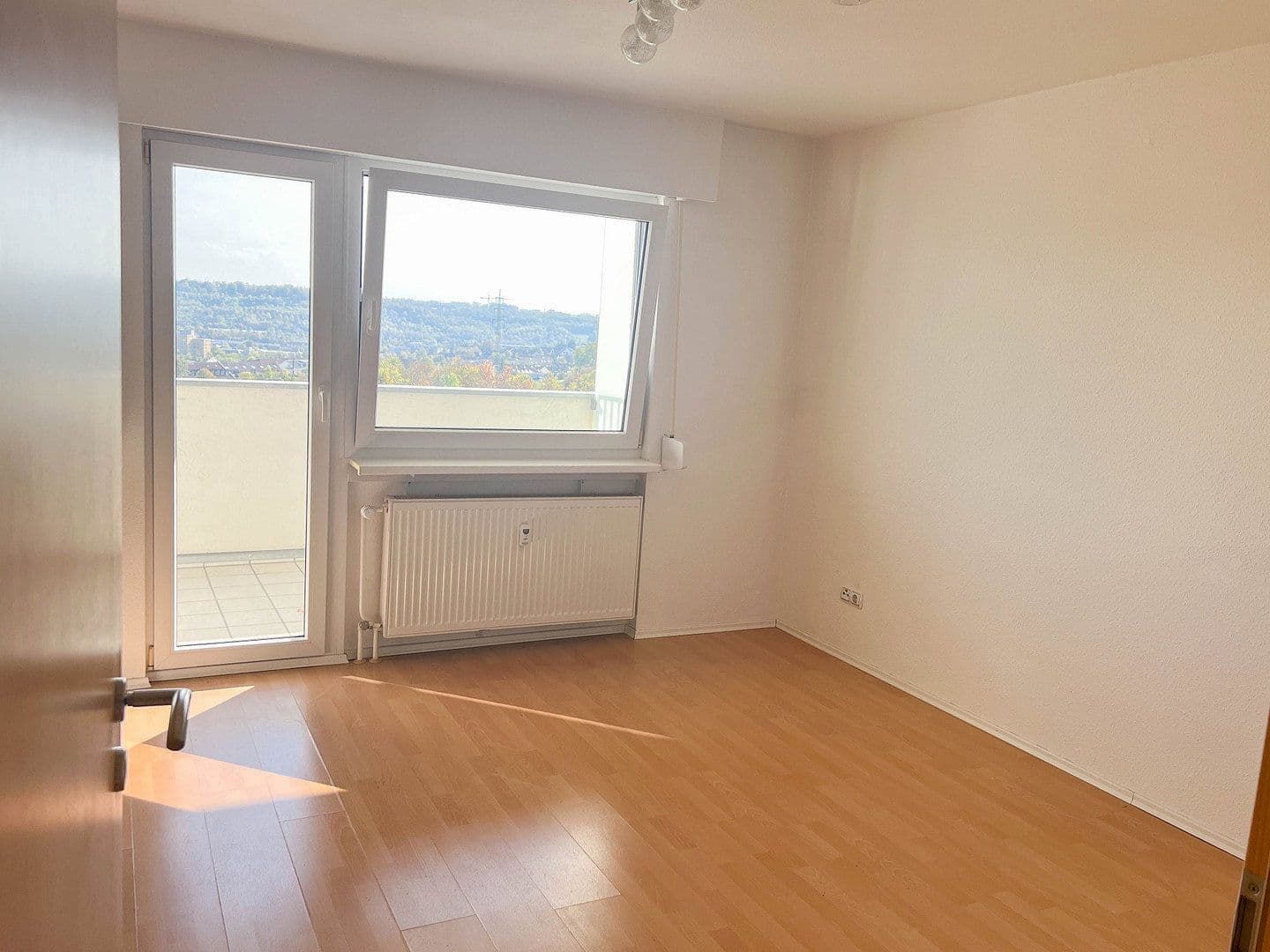 Prenájom bytu 2-izbový 55 m², Würzburg, Bavorsko Prenájom bytu 2-izbový 55 m², Würzburg, Bavorsko