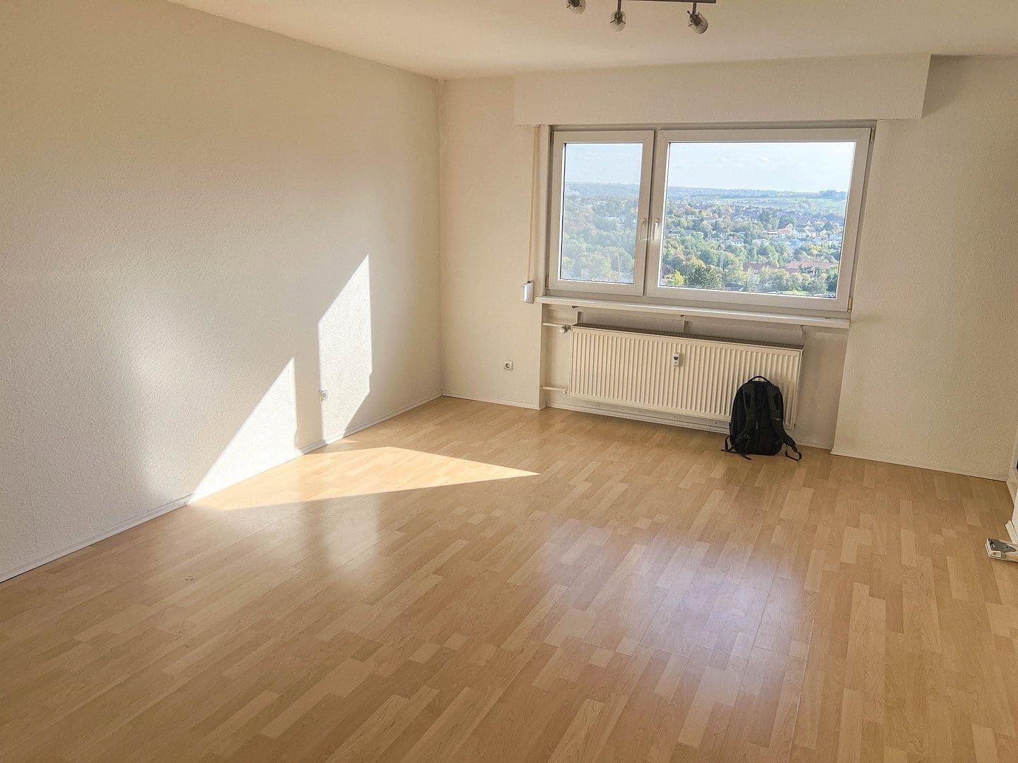 Prenájom bytu 2-izbový 55 m², Würzburg, Bavorsko Prenájom bytu 2-izbový 55 m², Würzburg, Bavorsko