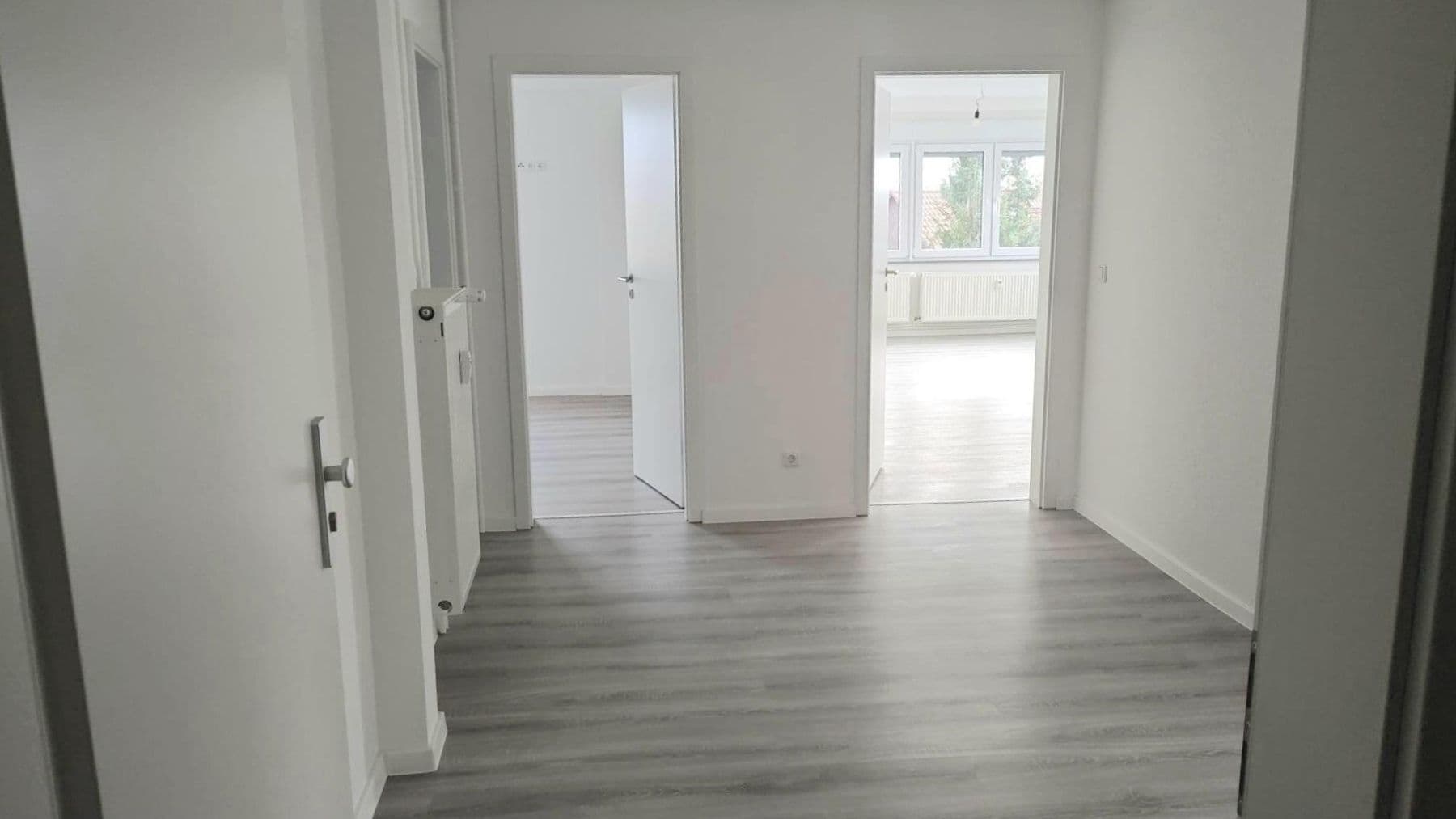 Prenájom bytu 4-izbový 97 m², Schöningen, Dolné Sasko Prenájom bytu 4-izbový 97 m², Schöningen, Dolné Sasko