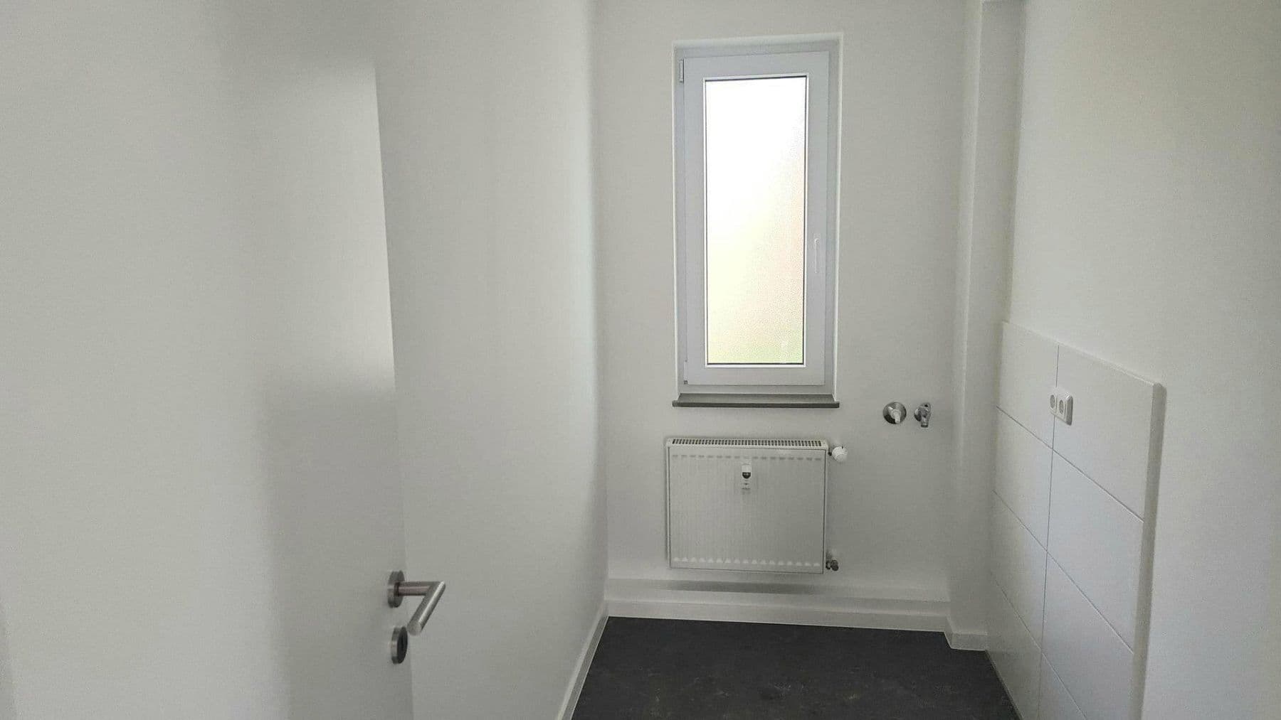 Prenájom bytu 4-izbový 97 m², Schöningen, Dolné Sasko Prenájom bytu 4-izbový 97 m², Schöningen, Dolné Sasko