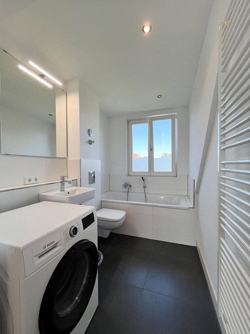 Predaj bytu 3-izbový 75 m², John-Schehr-Straße 39, Berlin, Berlín Predaj bytu 3-izbový 75 m², John-Schehr-Straße 39, Berlin, Berlín