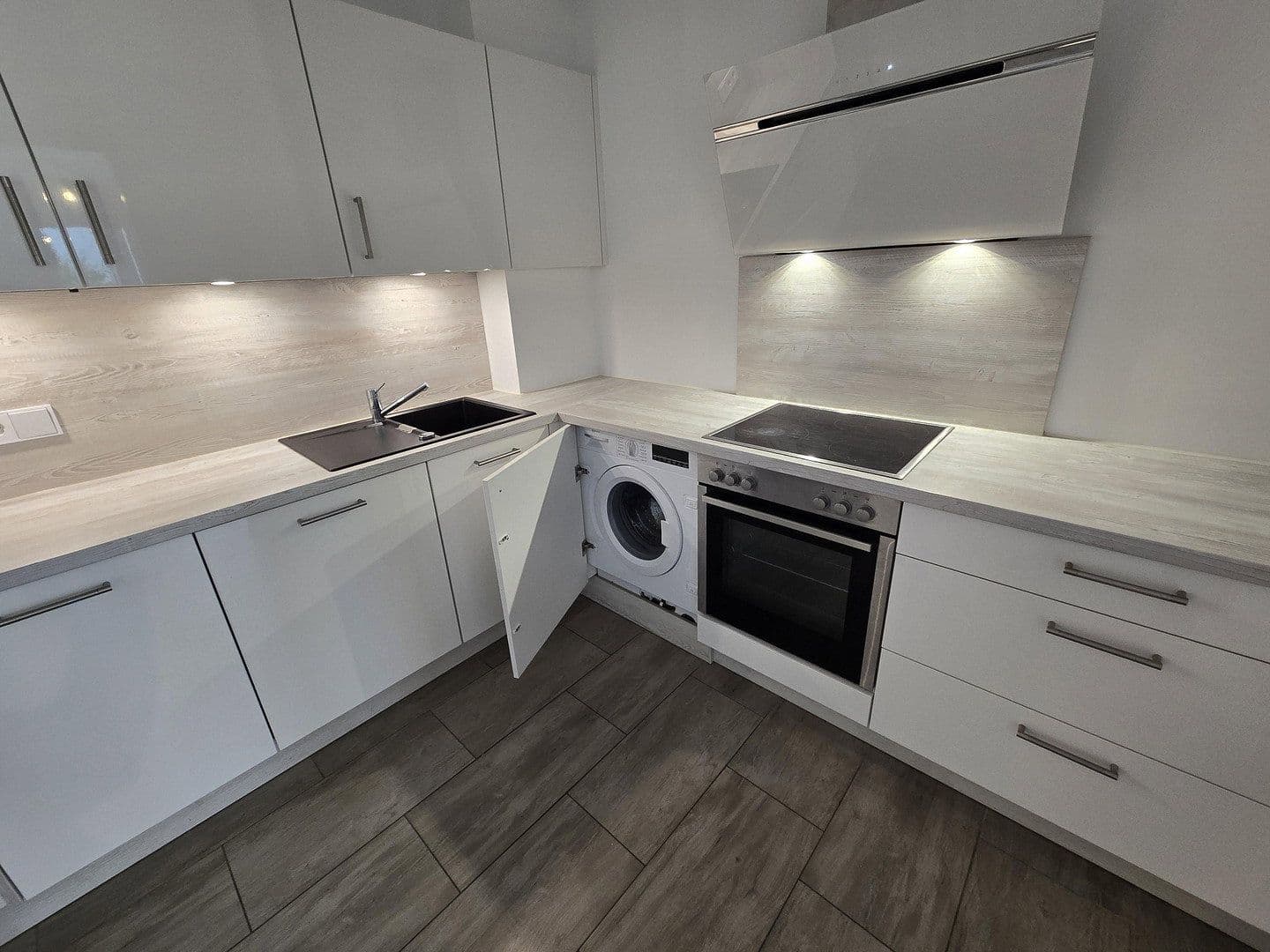 Predaj bytu 3-izbový 108 m², Lechrainstraße, Augsburg, Bavorsko Predaj bytu 3-izbový 108 m², Lechrainstraße, Augsburg, Bavorsko