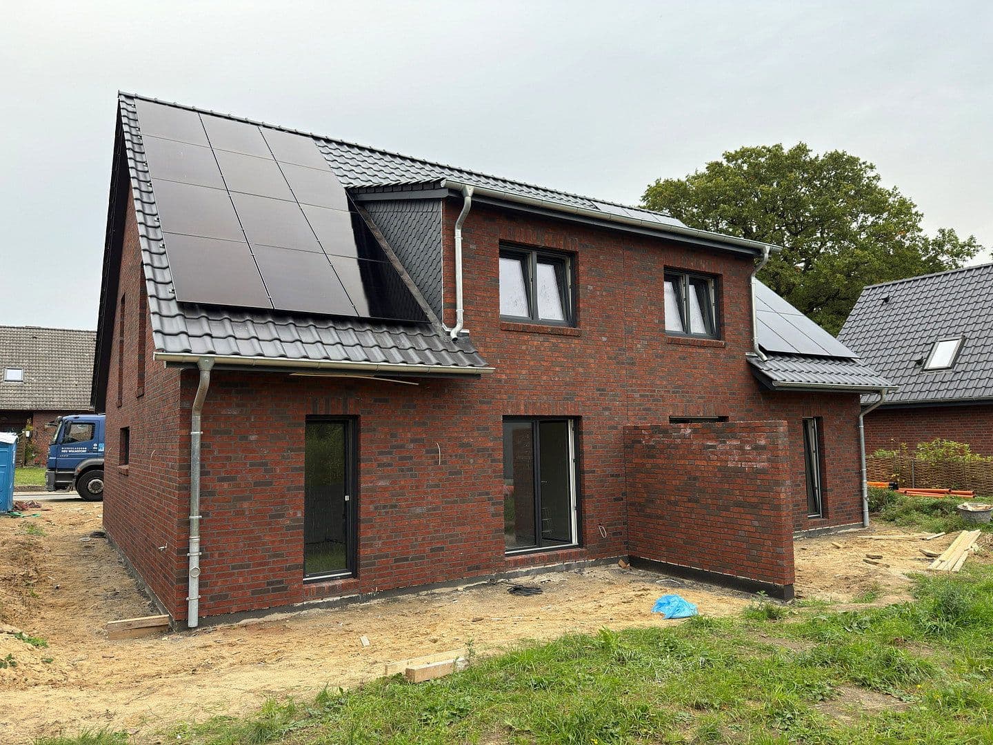 Prenájom domu 118 m², pozemok 345 m², Thomasburg, Dolné Sasko Prenájom domu 118 m², pozemok 345 m², Thomasburg, Dolné Sasko