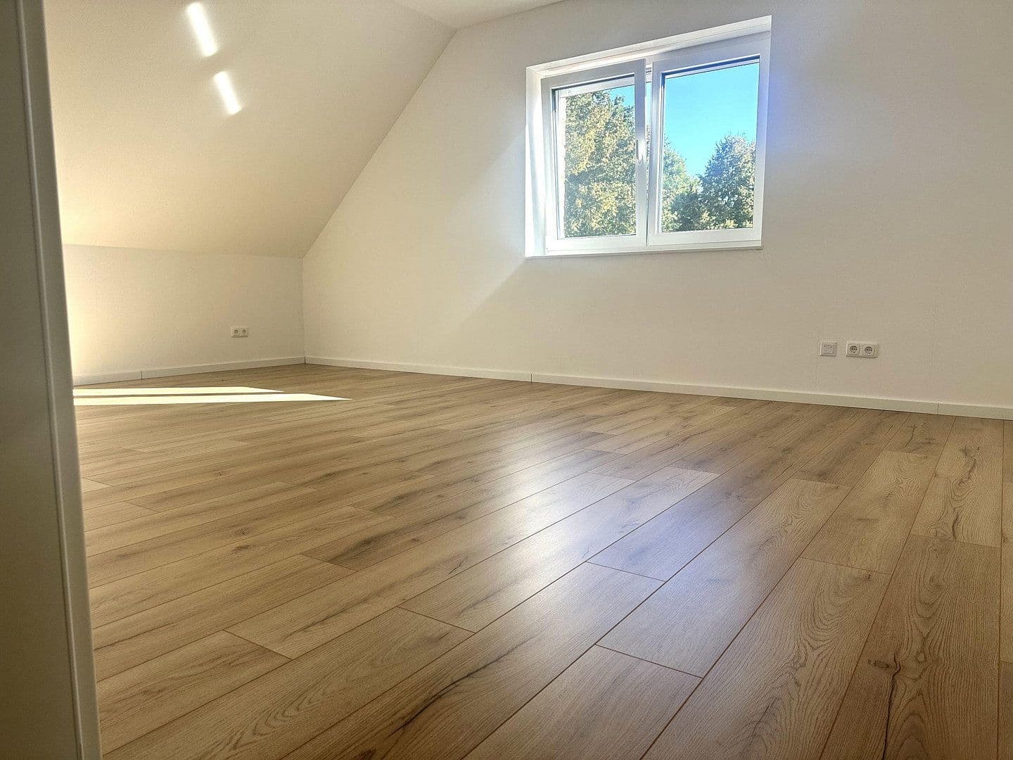Predaj domu 125 m², pozemok 330 m², Bleckede, Dolné Sasko Predaj domu 125 m², pozemok 330 m², Bleckede, Dolné Sasko