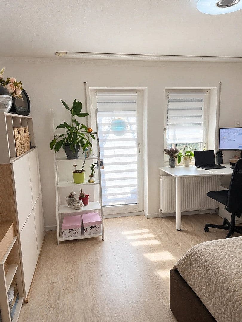 Predaj bytu 3-izbový 93 m², Karlsruhe, Bádensko-Wurttembersko Predaj bytu 3-izbový 93 m², Karlsruhe, Bádensko-Wurttembersko