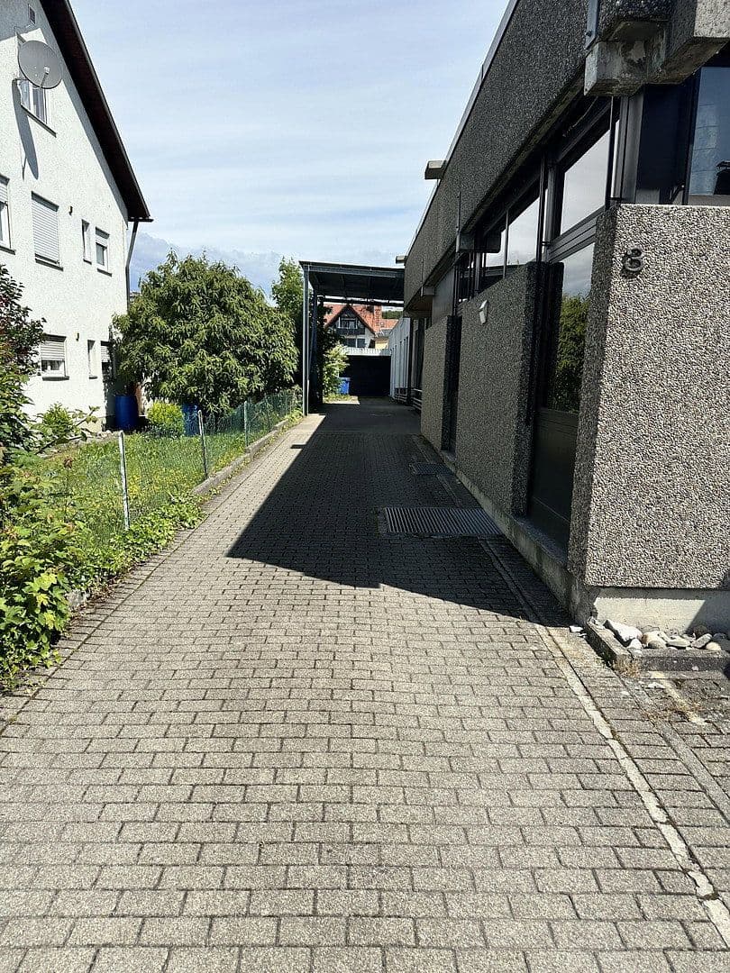 Prenájom nebytového priestoru 1.007 m², Waldstr 3, Lauchringen, Bádensko-Wurttembersko Prenájom nebytového priestoru 1.007 m², Waldstr 3, Lauchringen, Bádensko-Wurttembersko
