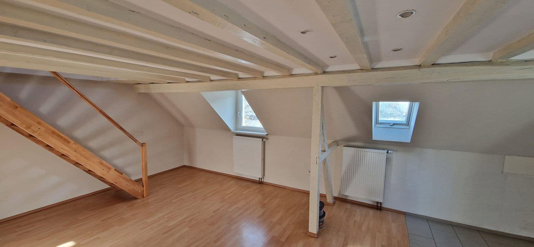 Prenájom bytu 3-izbový 65 m², Wupperstr. 101, Solingen, Severné Porýnie - Westfálsko Prenájom bytu 3-izbový 65 m², Wupperstr. 101, Solingen, Severné Porýnie - Westfálsko