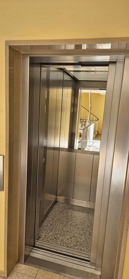 Predaj bytu 2-izbový 58 m², München, Bavorsko Predaj bytu 2-izbový 58 m², München, Bavorsko
