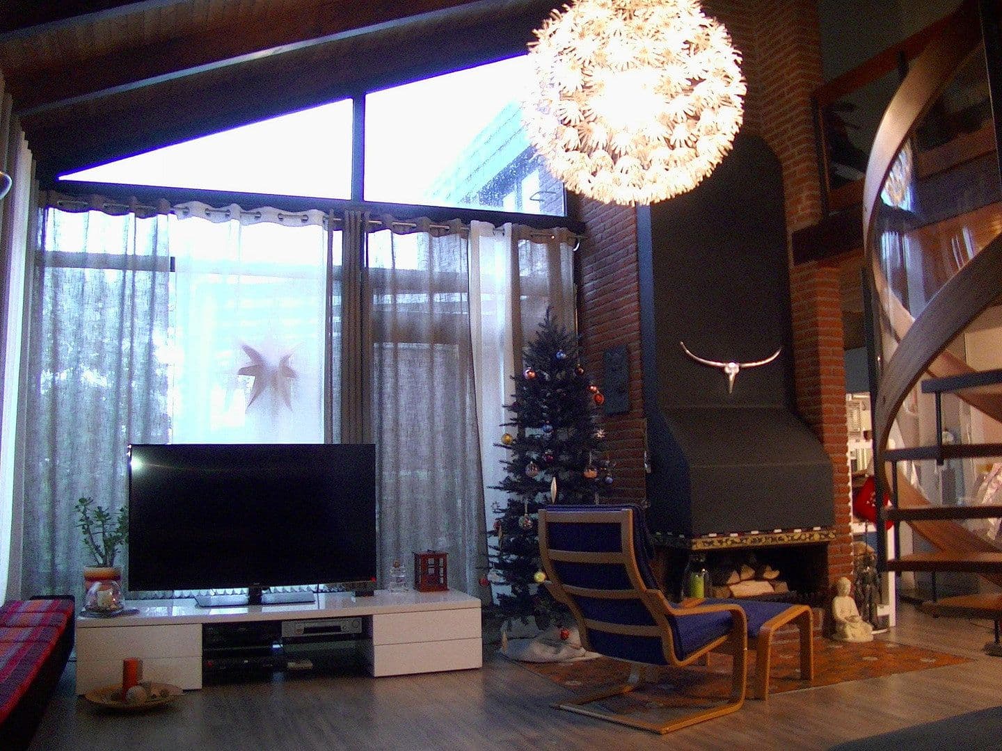 Predaj domu 210 m², pozemok 995 m², Deutsch Evern, Dolné Sasko Predaj domu 210 m², pozemok 995 m², Deutsch Evern, Dolné Sasko