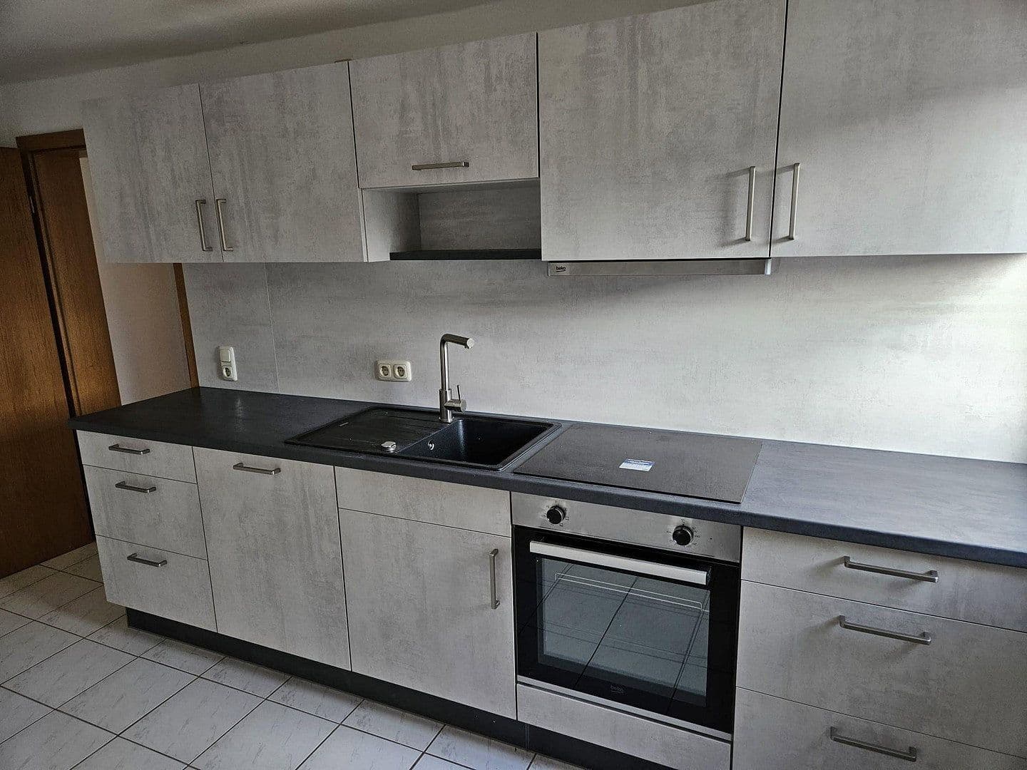 Predaj domu 763 m², pozemok 413 m², Karl-Liebknechtstr. 28, Ilmenau, Durínsko Predaj domu 763 m², pozemok 413 m², Karl-Liebknechtstr. 28, Ilmenau, Durínsko