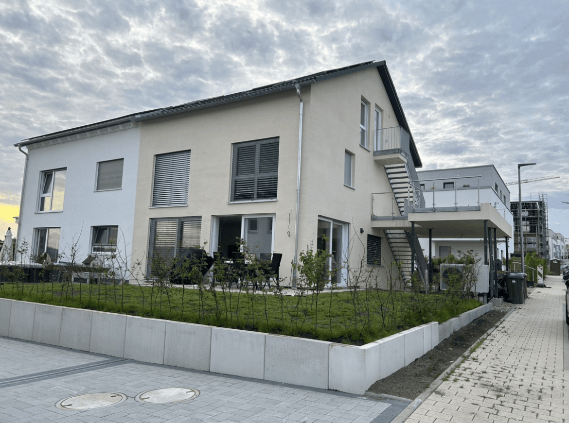 Prenájom bytu 2-izbový 65 m², Leinstr. 10, Korntal-Münchingen, Bádensko-Wurttembersko Prenájom bytu 2-izbový 65 m², Leinstr. 10, Korntal-Münchingen, Bádensko-Wurttembersko