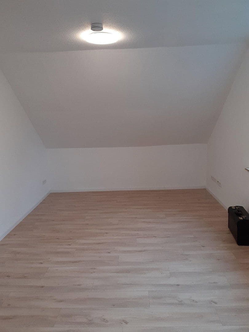 Prenájom bytu 3-izbový 39 m², Hardstraße 56, Rhede, Severné Porýnie - Westfálsko Prenájom bytu 3-izbový 39 m², Hardstraße 56, Rhede, Severné Porýnie - Westfálsko
