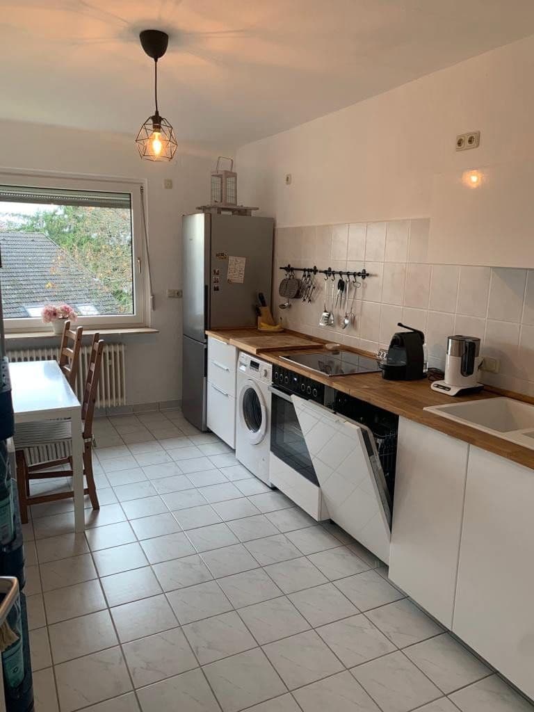 Prenájom bytu 2-izbový 72 m², Königstein im Taunus, Hesensko Prenájom bytu 2-izbový 72 m², Königstein im Taunus, Hesensko