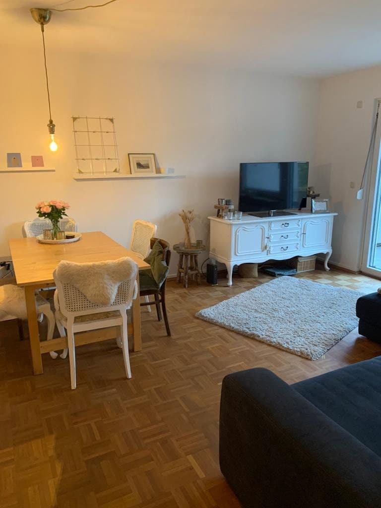 Prenájom bytu 2-izbový 72 m², Königstein im Taunus, Hesensko Prenájom bytu 2-izbový 72 m², Königstein im Taunus, Hesensko