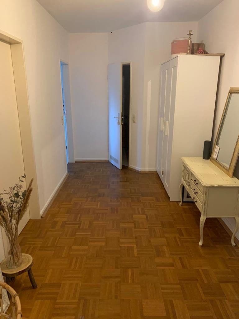 Prenájom bytu 2-izbový 72 m², Königstein im Taunus, Hesensko Prenájom bytu 2-izbový 72 m², Königstein im Taunus, Hesensko