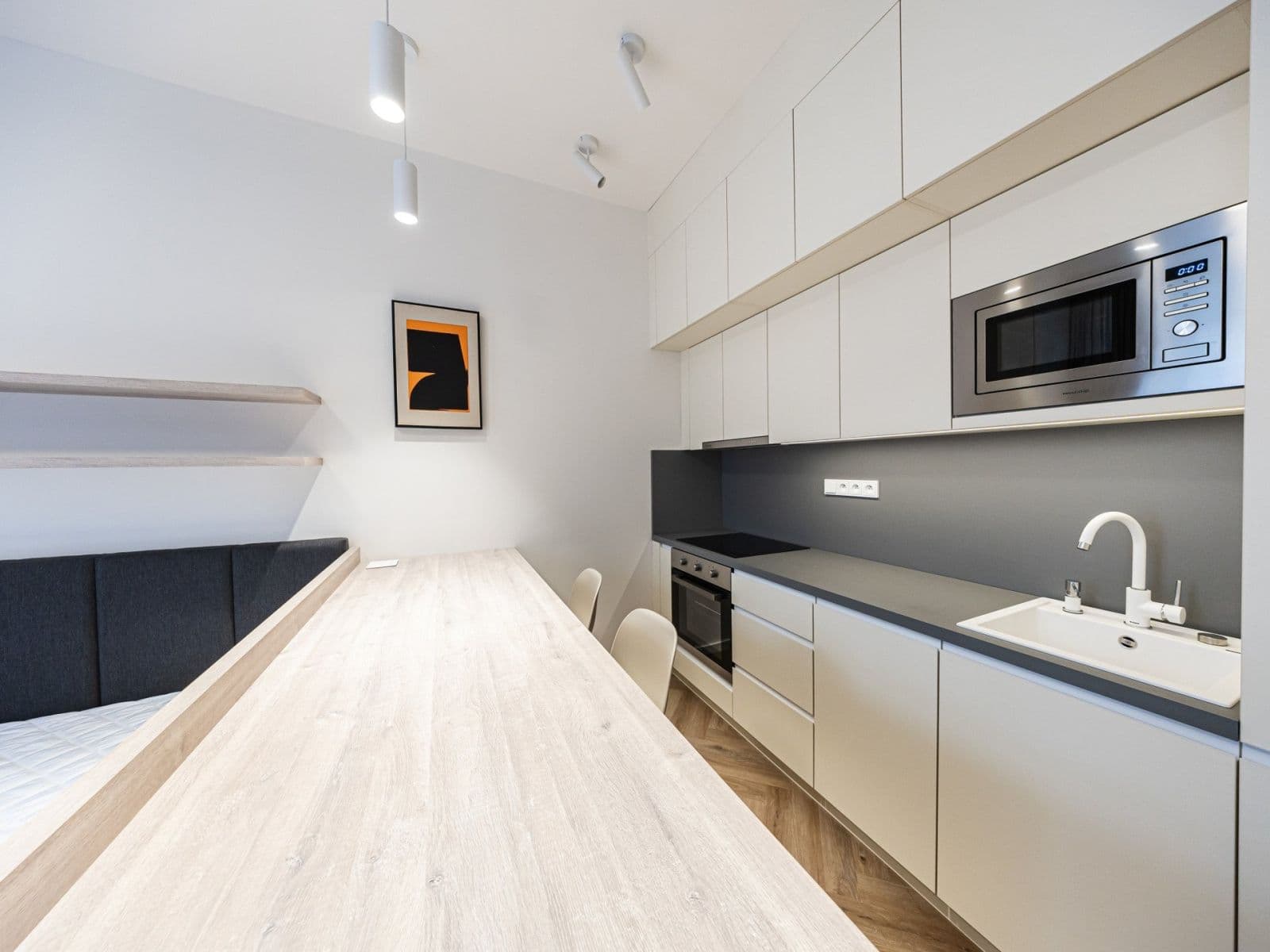 Prenájom bytu 1-izbový 28 m², Sázavská, Praha, Praha Prenájom bytu 1-izbový 28 m², Sázavská, Praha, Praha