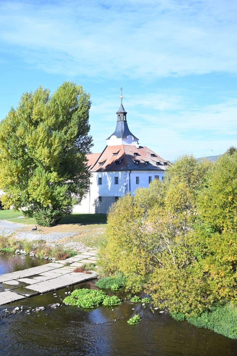 Prenájom bytu 2-izbový 100 m², V chaloupkách, Lety, Středočeský kraj Prenájom bytu 2-izbový 100 m², V chaloupkách, Lety, Středočeský kraj