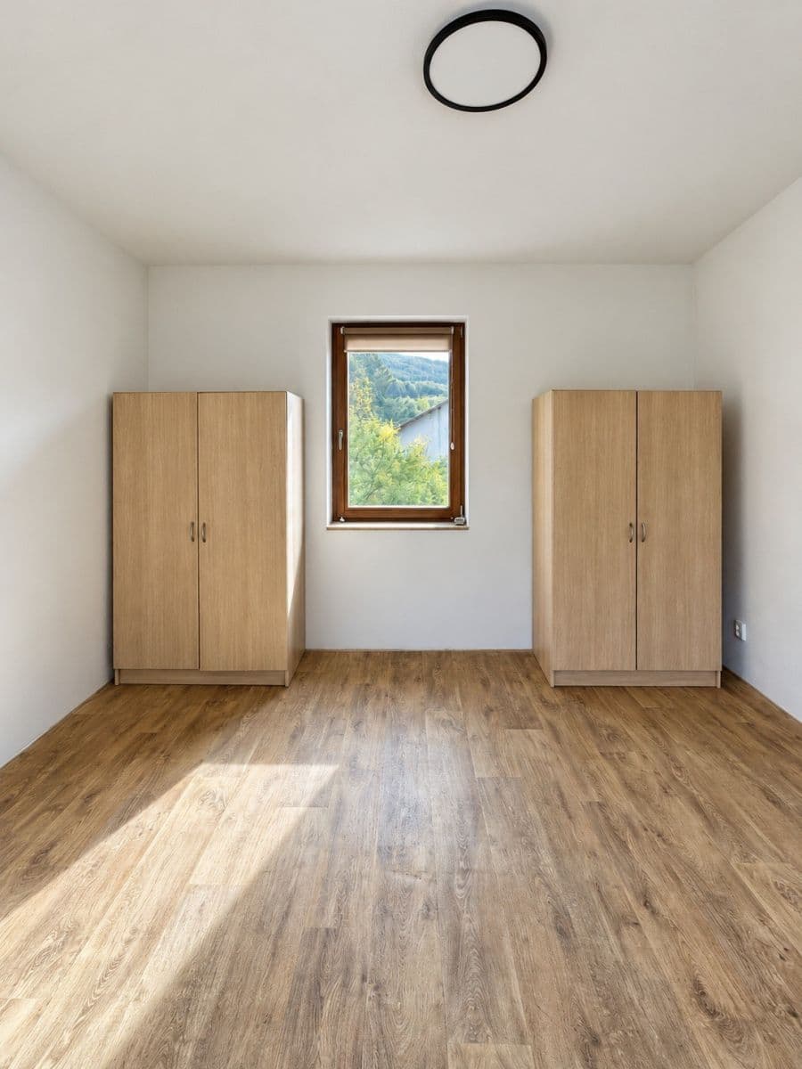 Prenájom bytu 2-izbový 73 m², V chaloupkách, Lety, Středočeský kraj Prenájom bytu 2-izbový 73 m², V chaloupkách, Lety, Středočeský kraj