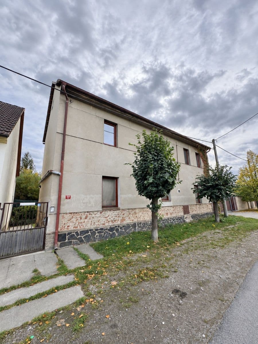 Prenájom bytu 2-izbový 73 m², V chaloupkách, Lety, Středočeský kraj Prenájom bytu 2-izbový 73 m², V chaloupkách, Lety, Středočeský kraj