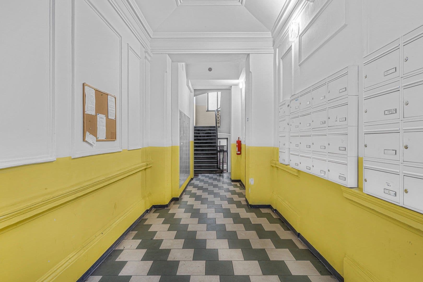 Prenájom bytu 2-izbový 43 m², Grafická, Praha, Praha Prenájom bytu 2-izbový 43 m², Grafická, Praha, Praha