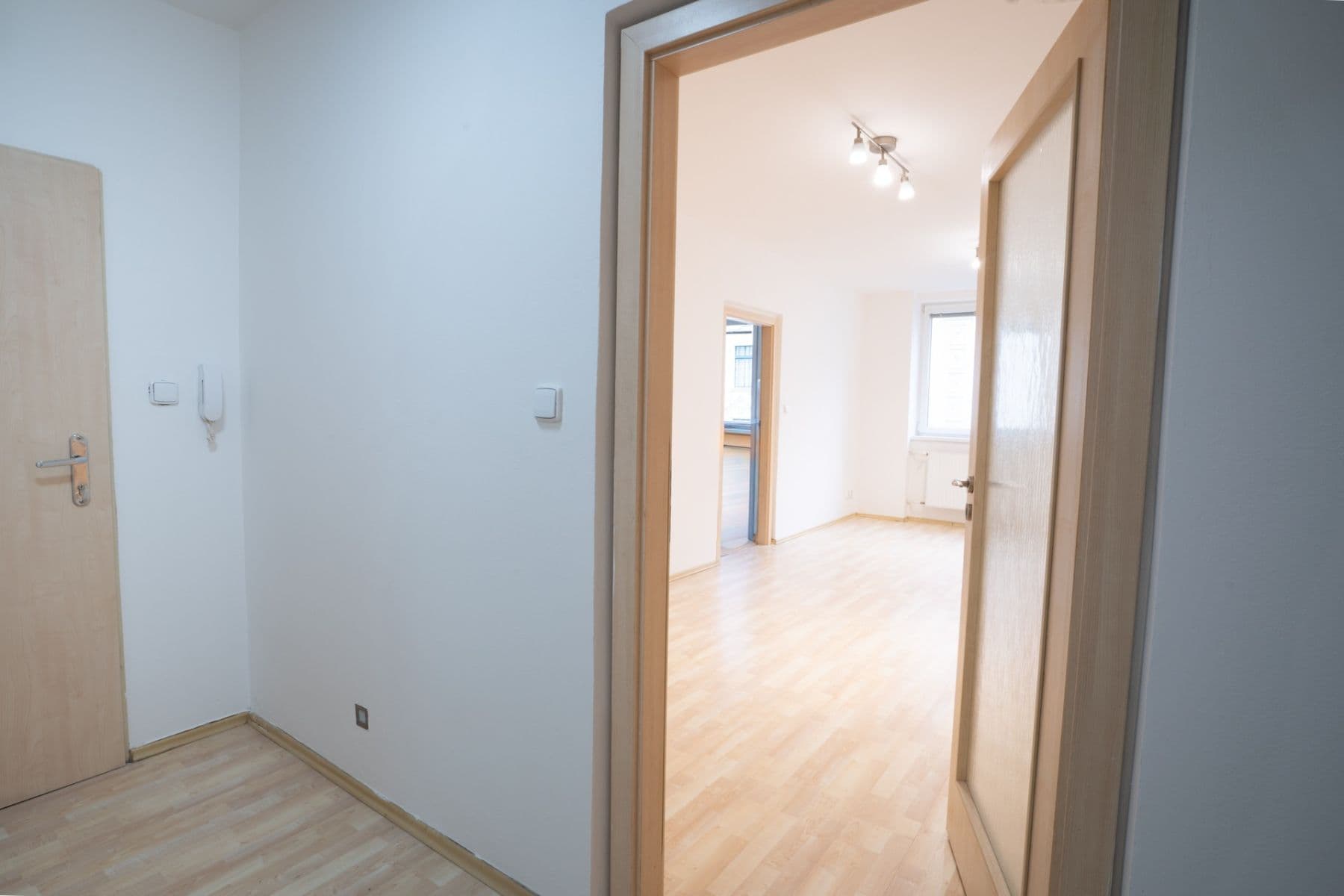 Prenájom bytu 3-izbový 83 m², Milíčova, Ostrava, Moravskoslezský kraj Prenájom bytu 3-izbový 83 m², Milíčova, Ostrava, Moravskoslezský kraj