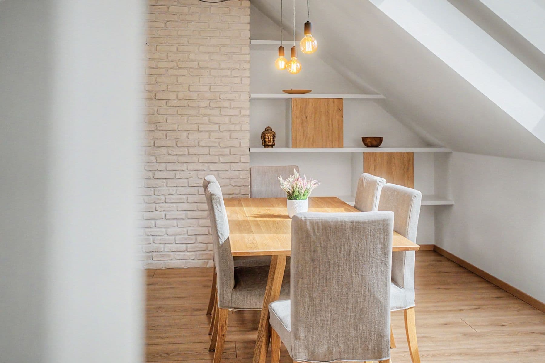 Predaj bytu 3-izbový 136 m², Drahobejlova, Praha, Praha Predaj bytu 3-izbový 136 m², Drahobejlova, Praha, Praha