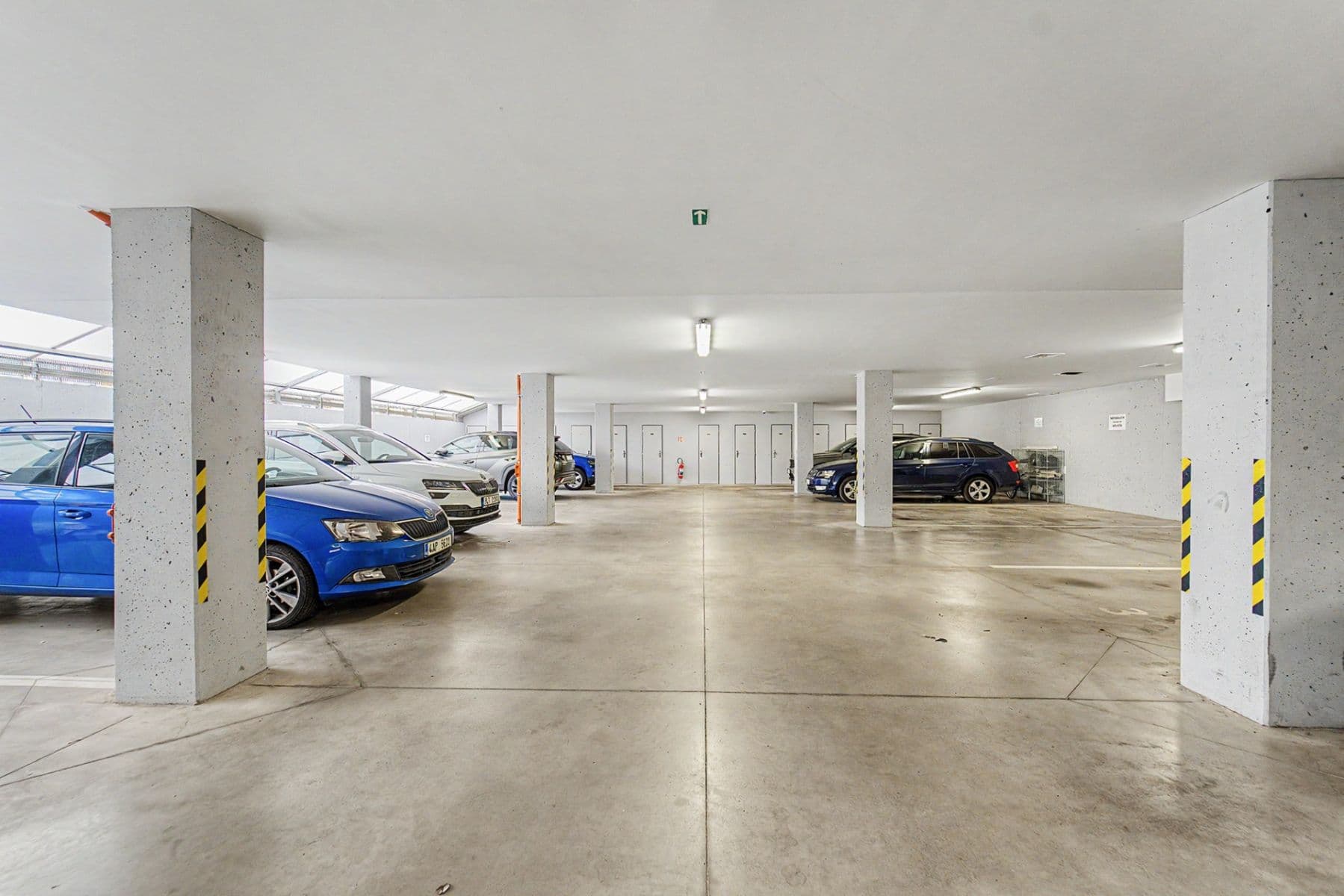 Predaj bytu 3-izbový 136 m², Drahobejlova, Praha, Praha Predaj bytu 3-izbový 136 m², Drahobejlova, Praha, Praha