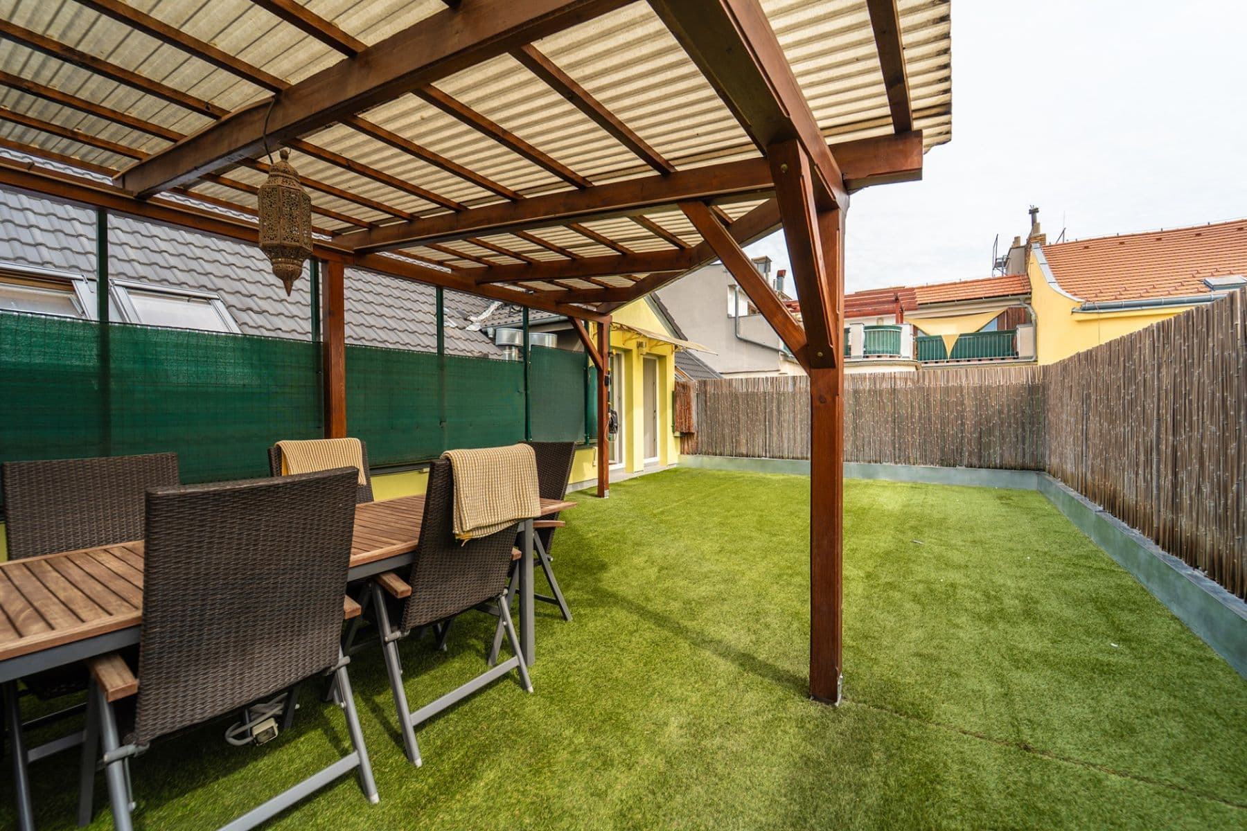 Predaj bytu 3-izbový 136 m², Drahobejlova, Praha, Praha Predaj bytu 3-izbový 136 m², Drahobejlova, Praha, Praha